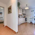 בית נופש Lucky By Interhome ברטוניגלה