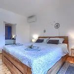 Lucky By Interhome בית נופש ברטוניגלה