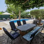 בית נופש Lucky By Interhome
