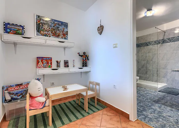 Сasa de vacaciones Lucky By Interhome *